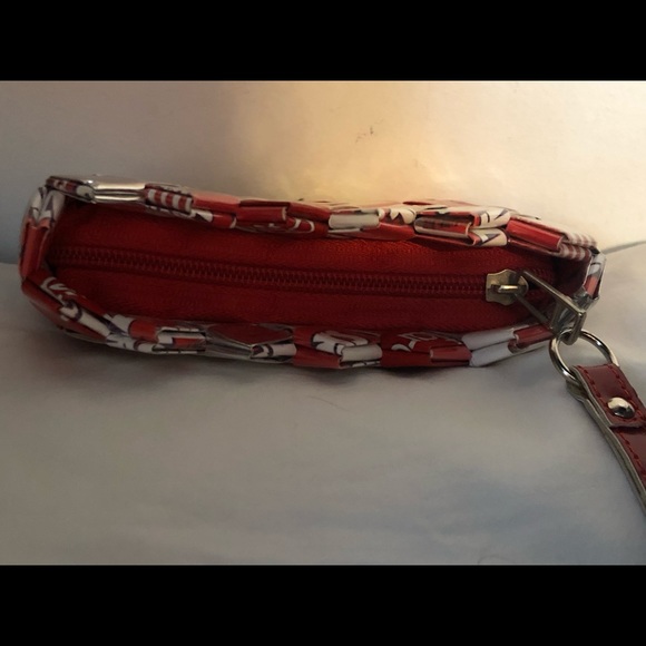 Twizzler Wrapper Wristlet - Picture 3 of 4